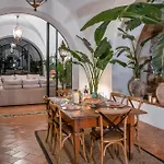 Villa Vettica *